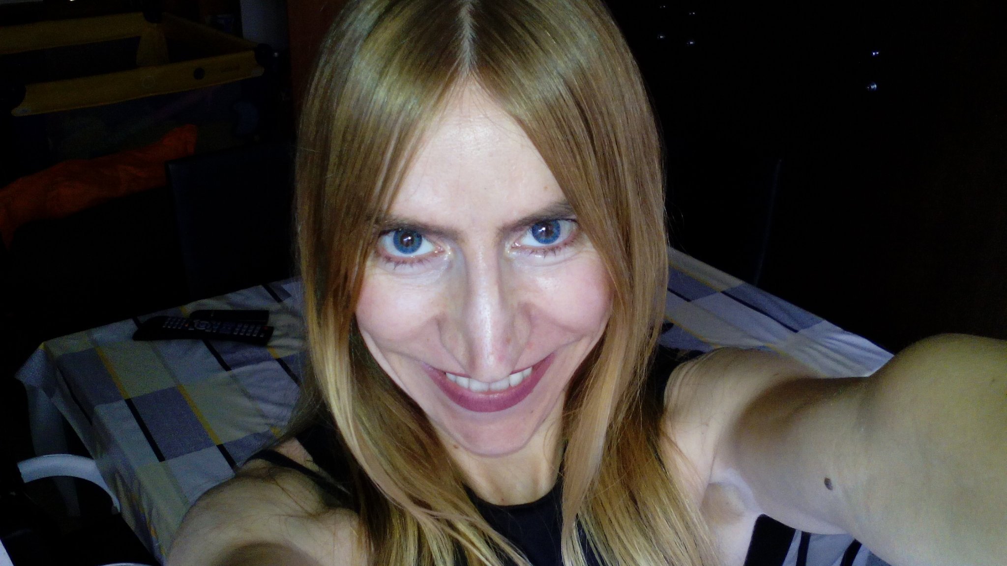 HellboundFixesa's profile picture. ¡Fijeza ya!
Fixesa ja!