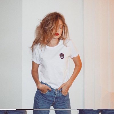 suriastoffie's profile picture. •Sportslover •Portugeuse •Oceanfreak •Adventurer