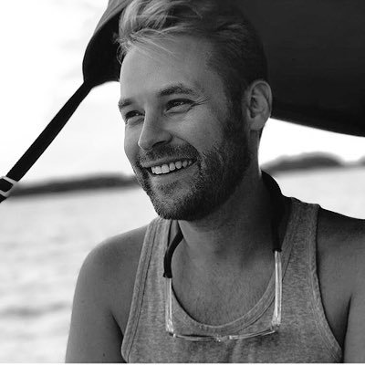 richard_dan_cox's profile picture. 🛄Entrepreneur, Traveler ...life of a trader #crypto #trading