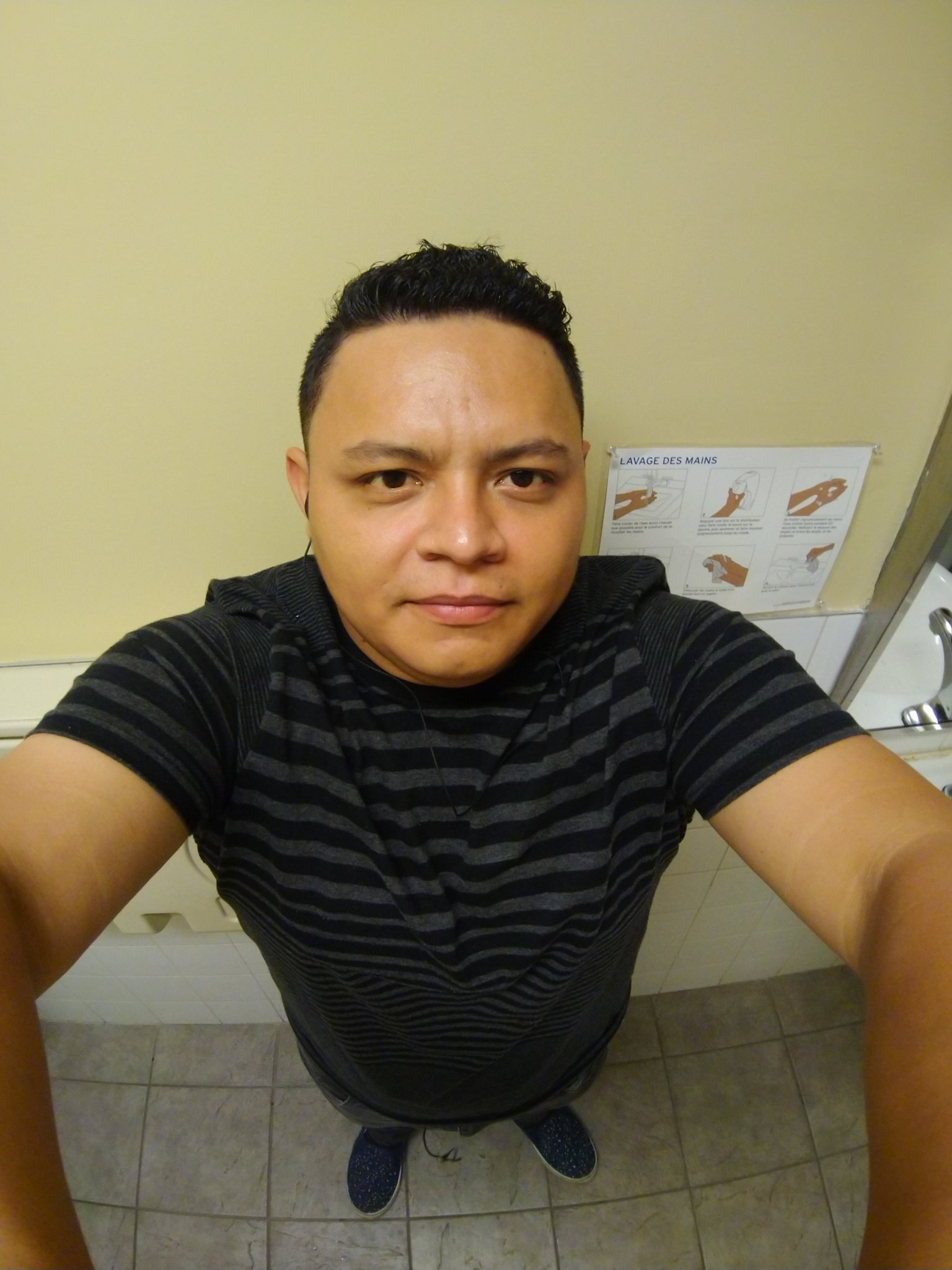 ronnybatsion's profile picture. Esperandote y deseandote