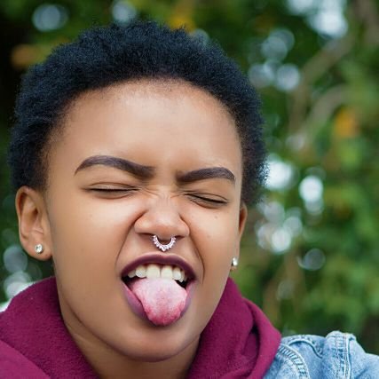 bonolo991's profile picture. .. the life of the life, imagine what I do to the party 🌊..  
- blafriican🌺💣-