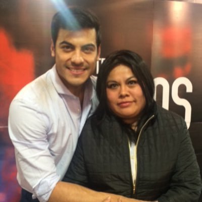 elozarates's profile picture. 