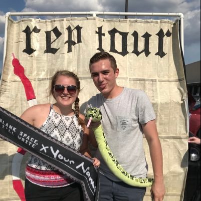 Shake_It_Off_13's profile picture. Glitter on the Floor/Former Disney CM ✨