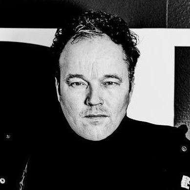 VAROSSIEAU's profile picture. Hello. I am Lodewijk. CEO/Creative Director at SuperRebel®. Outspoken. Creative. Entrepeneur. I love to turn ideas into reality and to create powerful brands.