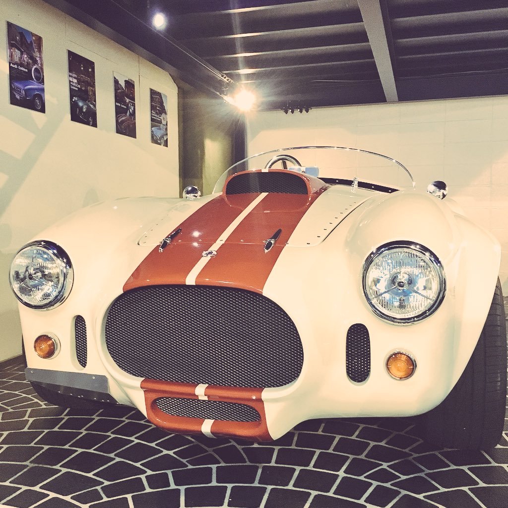 輸入車 イベントスペース Ones351神戸三宮 Ones351 Twitter 輸入車 イベントスペース Ones351神戸三宮 Ones351 Twitter