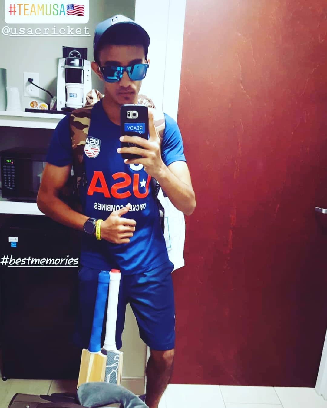 PROFESSIONAL CRICKET PLAYER
TEAM USA 🇺🇸
CSCC '19
#instagram:-tirth.patel8
#fb - tirth.patel