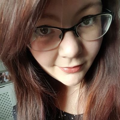 wingless_moose's profile picture. love bugs, food and animals.. but not all together :D