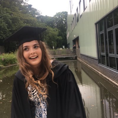 HannahMarklew's profile picture. hey nonny nonny