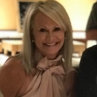 Jenn Nussbeck (@loveskansascity) 's Twitter Profile