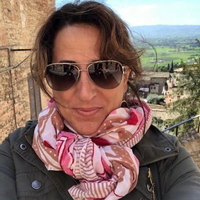 Education4Good's profile picture. anti-bias educator 🖤 diversity & educational equity consultant 💜 identity❤️ diversity 🧡 justice 🖤 action