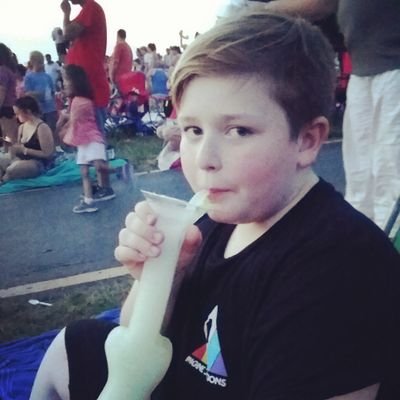 TSoldier70's profile picture. I like to play video games i have 7 pets 10 pet i have to feed also i have twich please  go follow my on twich @turtle_soldier70