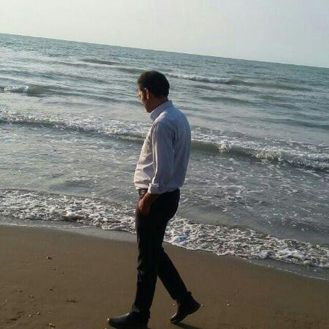 hamidj08324713's profile picture. دانشجوی دکتری علوم سیاسی* حاکمیت قانون حاکمیت ملت فلسفه ایجاد حکومت است.