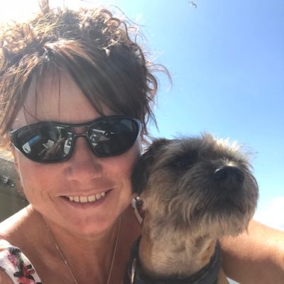 Author, Spiritual, Life & Guidance coach. Reiki & Spiritual Healer. My aim is to be a better person than I was yesterday & make a positive difference in this 🌎