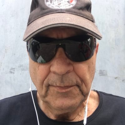 Avil19Avi's profile picture. 