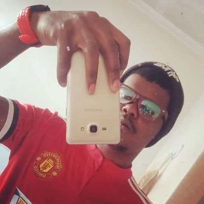 AKADABULE's profile picture. Never give up on something you really want. It's difficult to wait, but it's more difficult to regret.