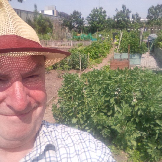 Actor with an allotment! Represented by The Actors File. @The_Actors_File