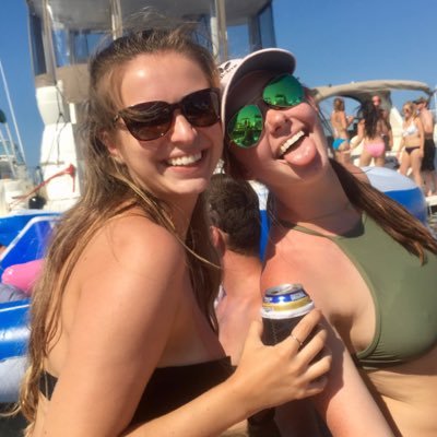 maddybadke's profile picture. life's too short to even care at all ❤︎