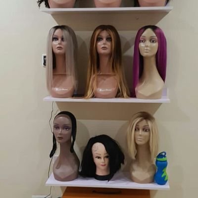 Oyinbolar Beauty Home is created to offer you Makeup, we also specialize on Wig Making and sales of Makeup Kits at affordable prices.
WhatsAp
- 08076256057