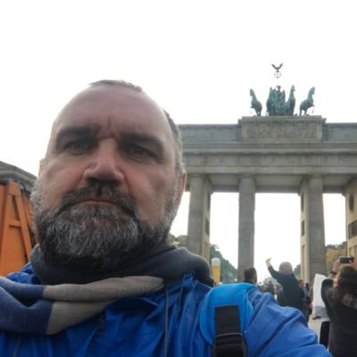 chuela63's profile picture. UCR UNA UNED, ICODER, Oficina en el estadio nacional, loco por el futsal, instructor FIFA, amante de la buena música hippie de corazón...inmigrante digital.