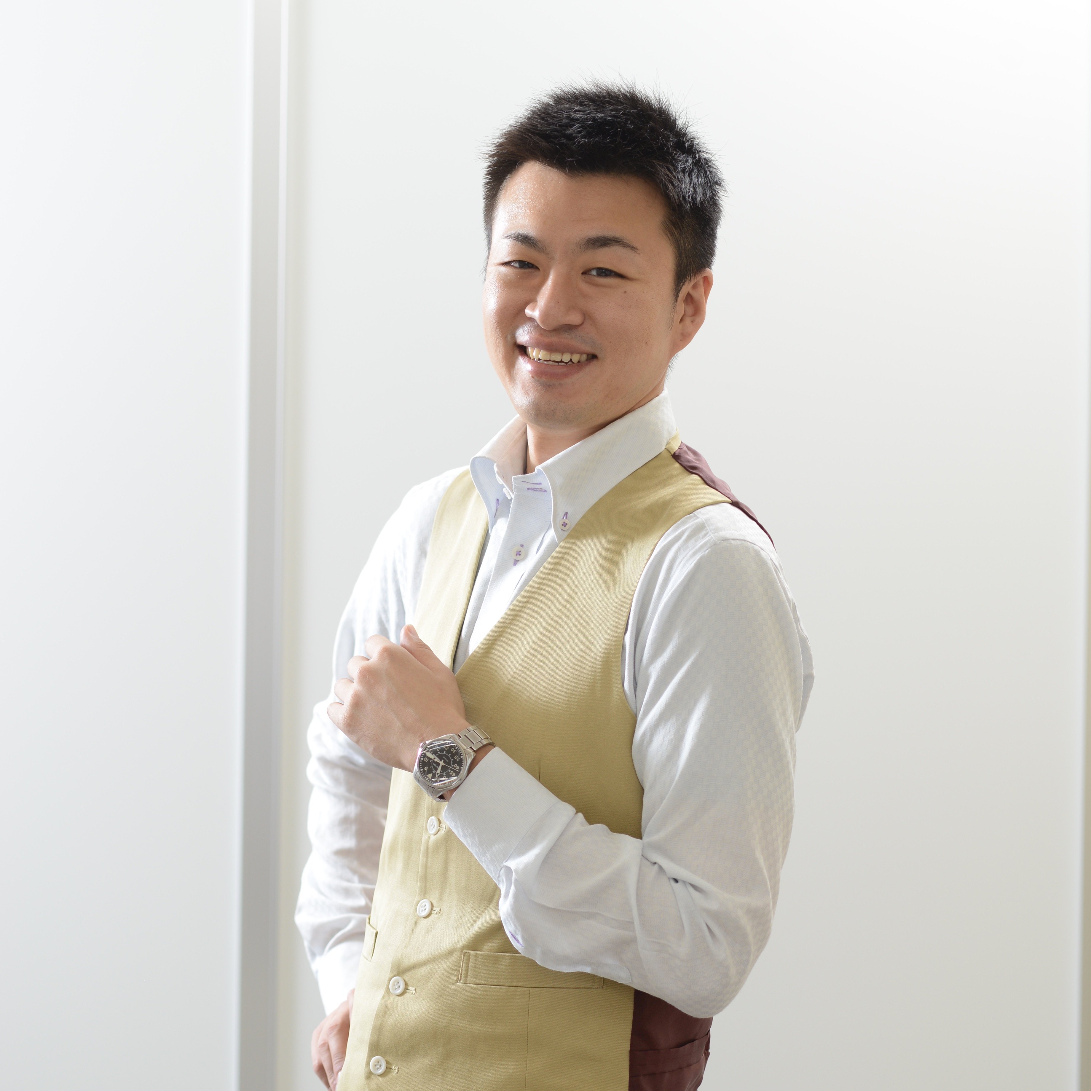 yutas0609's profile picture. 『株式会社松本鉄工』代表取締役/中東の太鼓『ダラブッカ』奏者。アメリカに7年住んでた30代帰国子女。毎週金曜夜7時にダラブッカの叩き方などの動画をYouTubeにあげてます。