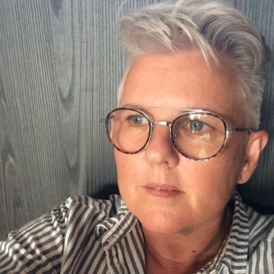 Trotse eigenaar van een praktijk voor (kinder) oefentherapie Cesar op Voorne Putten