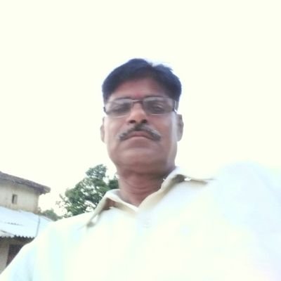 साहित्य प्रेमी सामाजिक कार्य कर्ता