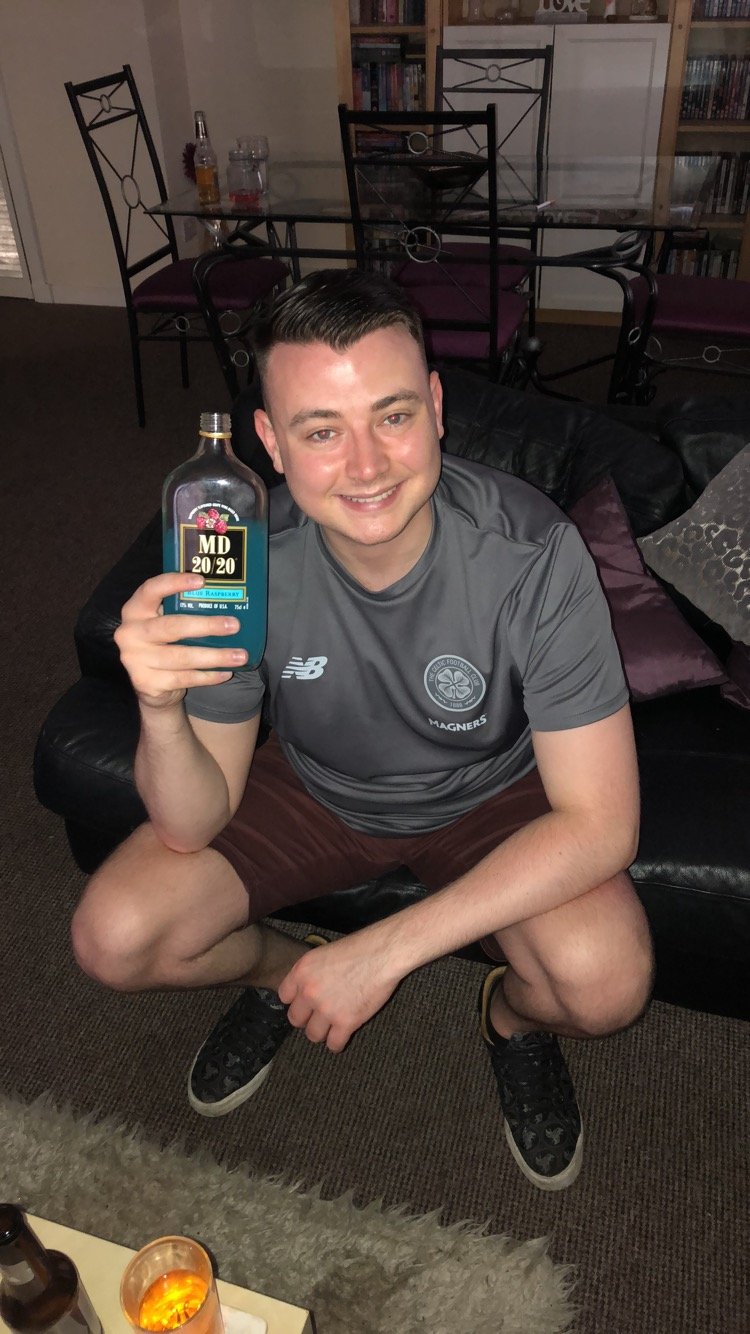 Update - Scott Halliday, actually 30 (boak) only use this for warzone patter and clips, YEEEET. Wits at dream dasher like anyway? #KingOfReeeEtc