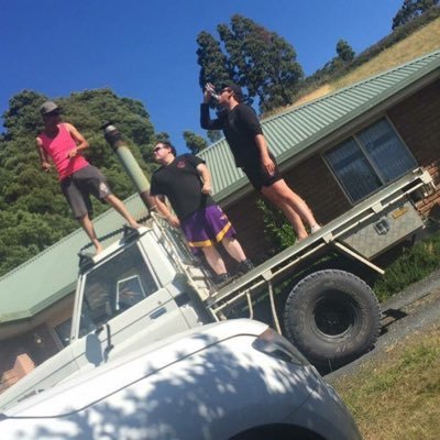 Just a  Aussie guy that likes gaming on ps5 and pc streaming games like Tarkov and rts over on twitch. twitch affiliate