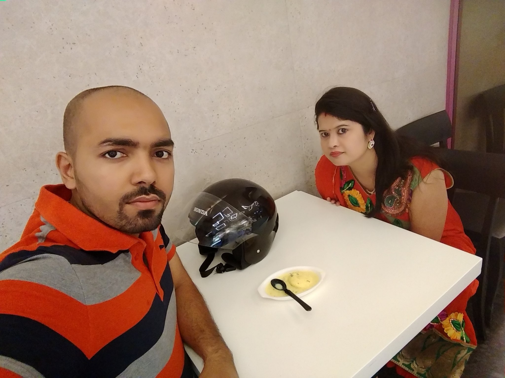 arpit_sharma_'s profile picture. Loves food :)