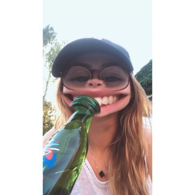 marie_andrl's profile picture. paris