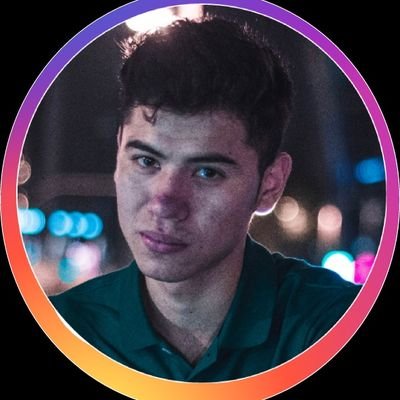 Internet kid obsesionado con los ecommerce de moda. https://t.co/8NjTbqoOR0