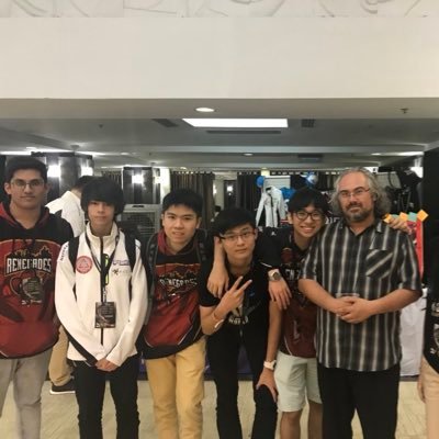 Vainglory Coach and Analyst for Infamous, Renegades and presently Impunity