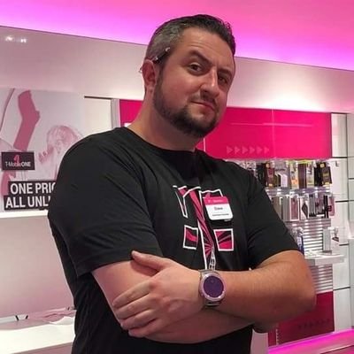 Customers and employees first!
Retail Associate Manager at the famous Chicago Six Corners!