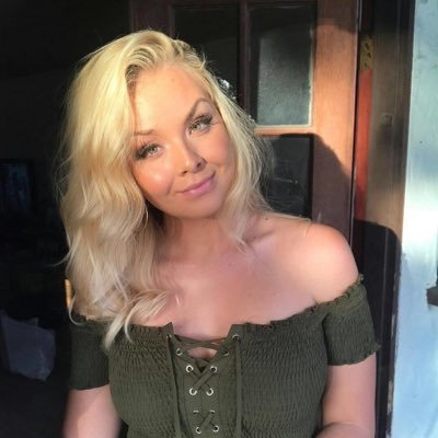 RewanuHelp's profile picture. I love Music and Photography, I just want to be the best I can ever be