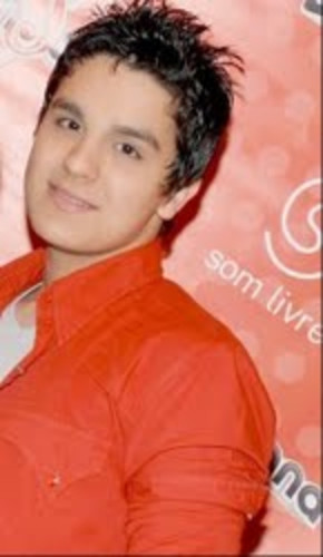 Luan vem pra ribeirãoo pretoo te amamoos!!!