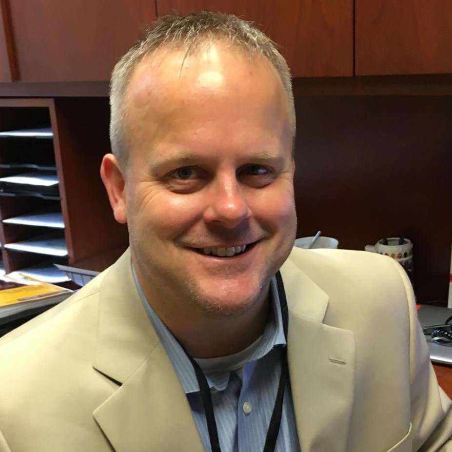 joeyschooly's profile picture. 