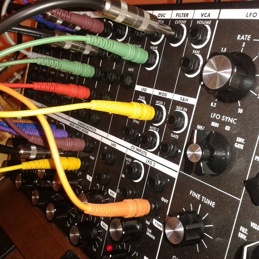 🏳️🌈 Klangsynthese Subtraktive Modulare Synths Eurorack . Music Techno,Electroclash,Hardstyle, Synthie Pop,60er70er80er90er.2003 Love the good old Time.