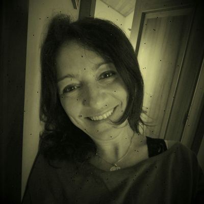 VaniaRusso14's profile picture. 