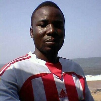 AM ARMINIE NYENPAN BLACK AND HANDSON LOOKING GUY WHO IS ALSO QUITE