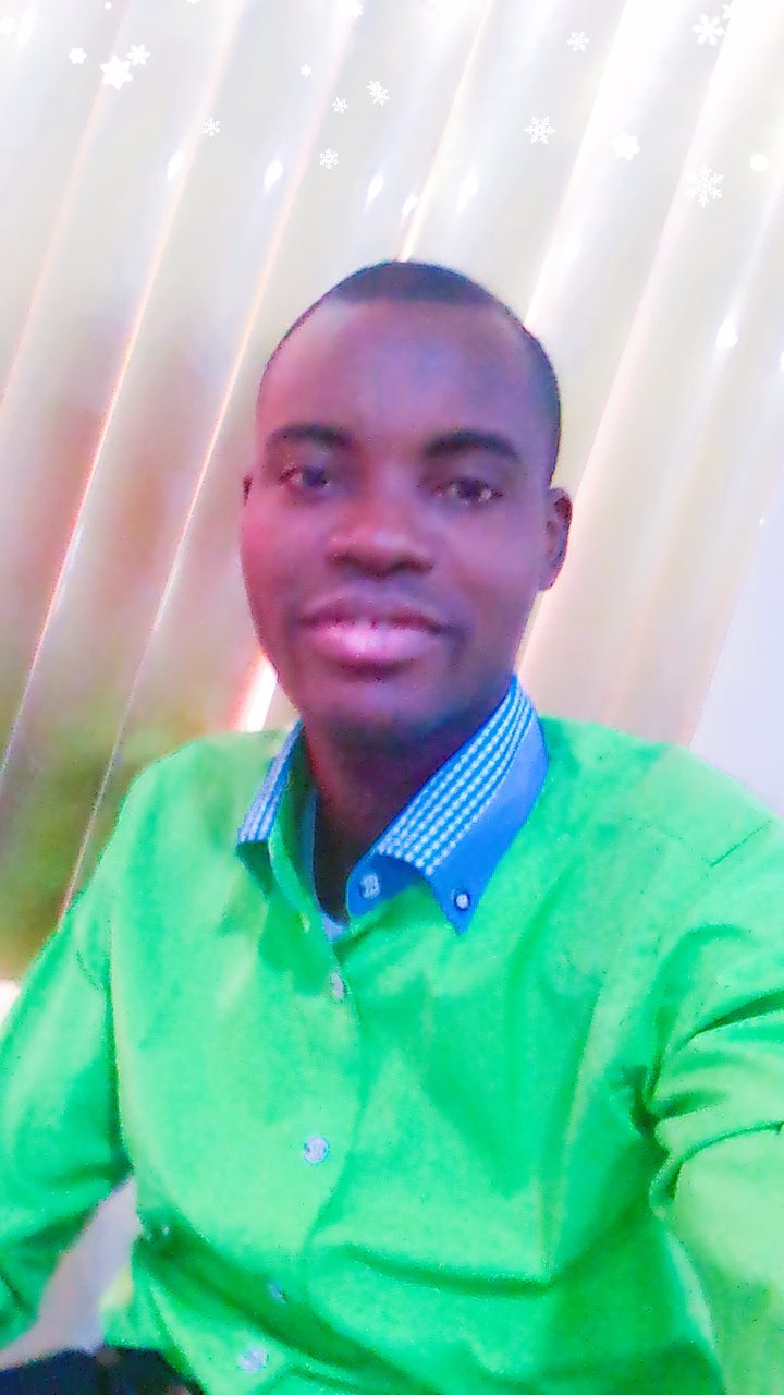 an ardent football fan:optimist in all deeds