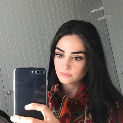 قد يخيل لك الشيطان بأنك تهمني فتعوذ منه.