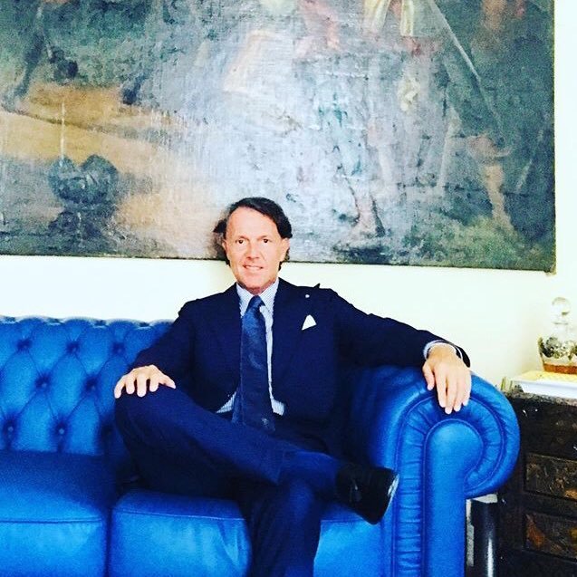 I am financially and emotionally secure, successful but modest, well-travelled, educated, humorous in an off-the-wall kind of way. I absolutely love music.