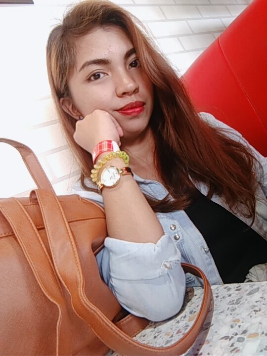 tud_gail's profile picture. Lovelife?  No.  I love foooooooood 💕🍩🍦🍧🍫🍔