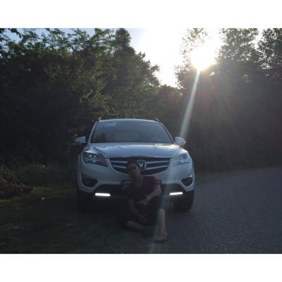 amirhos00051841's profile picture. 