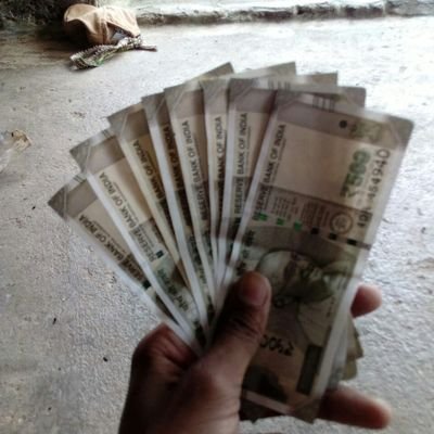 DDakhle's profile picture. I'm interested in online network marketing  and computer science,i like william shakespeare book.othelo,romeo and juliet i also like shraddha kapoor ,anushka sh