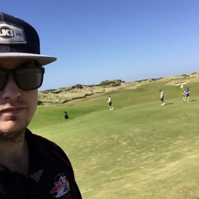 AUS: 25 year old variety streamer at https://t.co/SYjWnsBSxE just love playing games and sharing experiences with my viewers