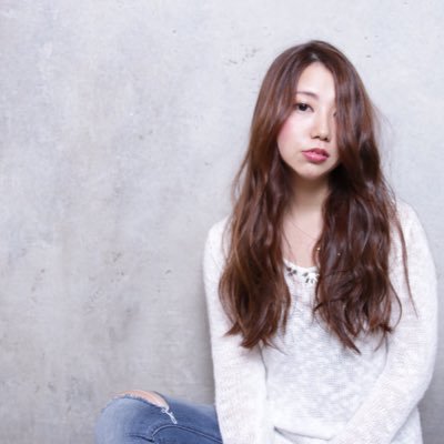 Sa Ya From Creemik Twitterren 秋だから髪色変えました 実はグラデーションなの 上は赤で下はパープルのトーン一番暗い奴 普段は黒髪に見えるけど その絶妙なニュアンスがお気に入り 秋カラー ヘアカラー ニュアンスグラデーション 部屋着は 倖田來未 Sa Ya From Creemik Twitterren 秋だから髪色変えました 実はグラデーションなの 上は赤で下はパープルのトーン一番暗い奴 普段は黒髪に見えるけど その絶妙なニュアンスがお気に入り 秋カラー ヘアカラー ニュアンスグラデーション 部屋着は 倖田來未
