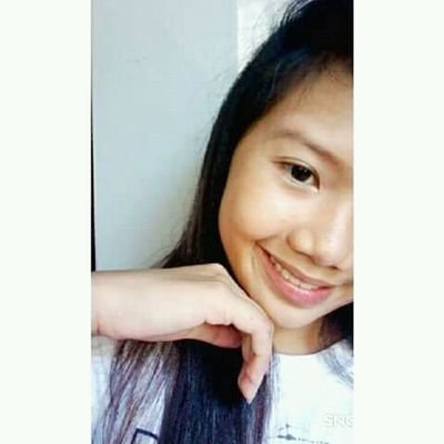 -- ang babaeng ito ay hindi gamot sa ano mang uri ng sakit;