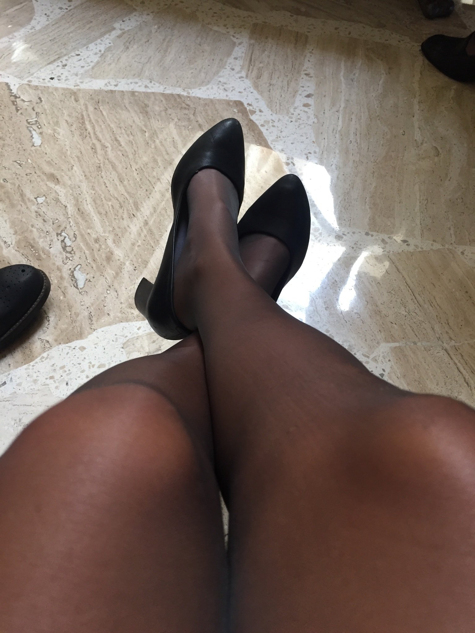 Footsie_Fairy's profile picture. Flight Attendant
Selling onboard feet pics and vids for the right price, email flyingfetish@hotmail.com