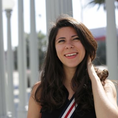 Lauren__Fruit's profile picture. Cat mom • Recovering emo kid